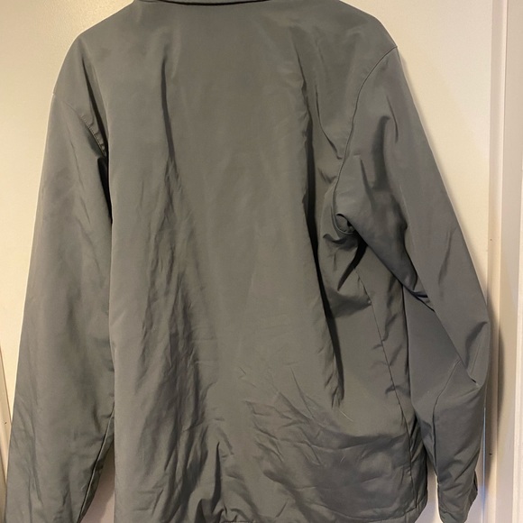 Columbia jacket. Too small for me now - Picture 2 of 3